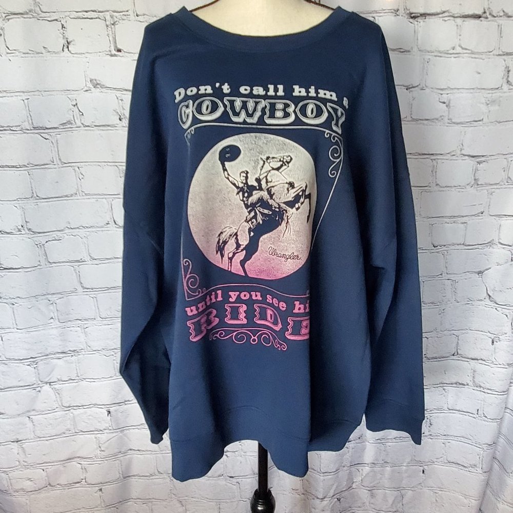 Wrangler Retro, Long Sleeve, Crew Neck, Ribbed Cuff, Ribbed Waist, Fleece